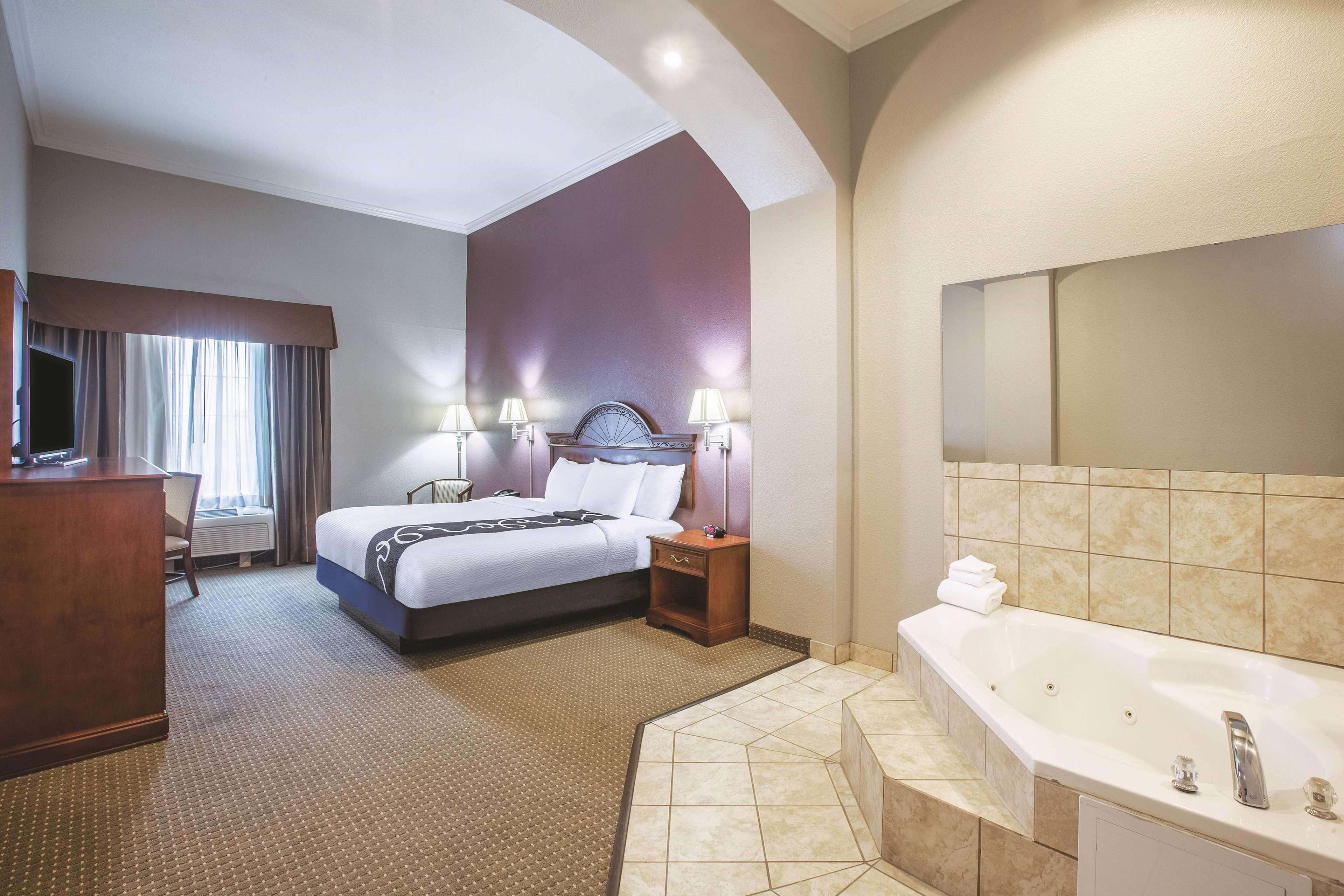 La Quinta by Wyndham Gainesville Extérieur photo